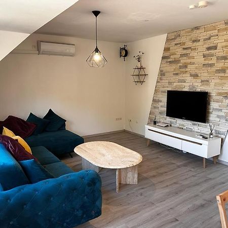 A&V Apartments Wunderschoene Rheinblick Wohnung Zum Entspannen Apt Ela دوسبرغ المظهر الخارجي الصورة