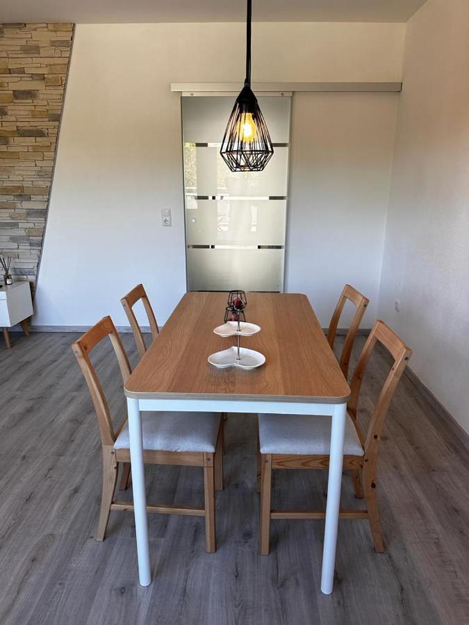 A&V Apartments Wunderschoene Rheinblick Wohnung Zum Entspannen Apt Ela دوسبرغ المظهر الخارجي الصورة